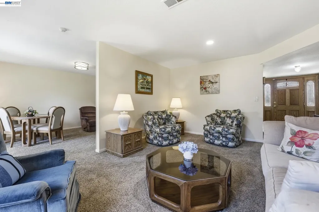14322 Trinidad Road San Leandro CA 94577