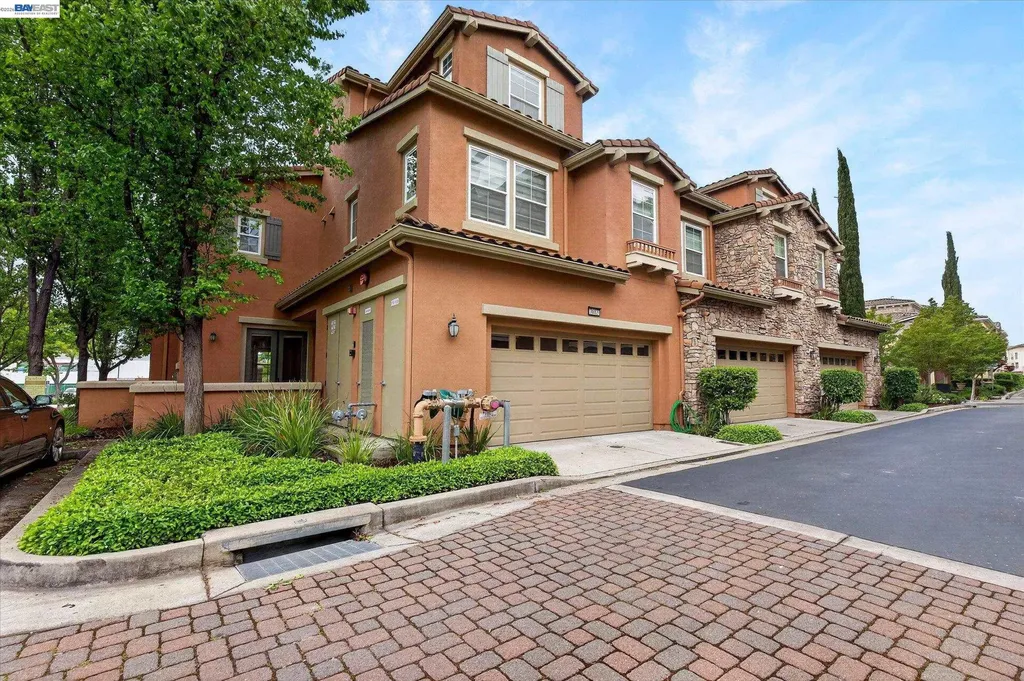 3683 Central Parkway Dublin CA 94568