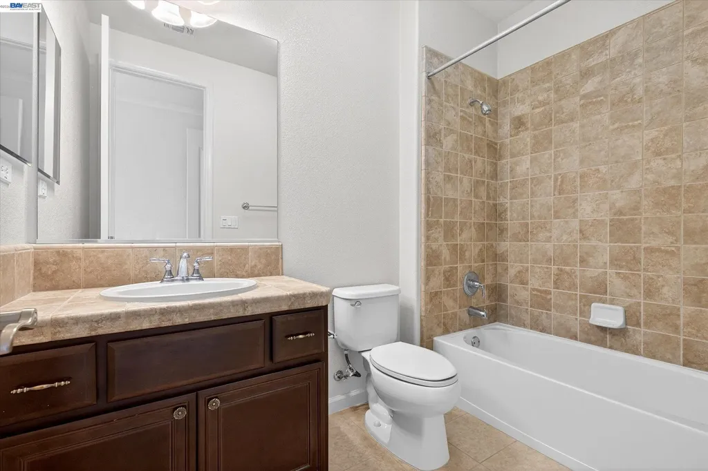 3683 Central Parkway Dublin CA 94568
