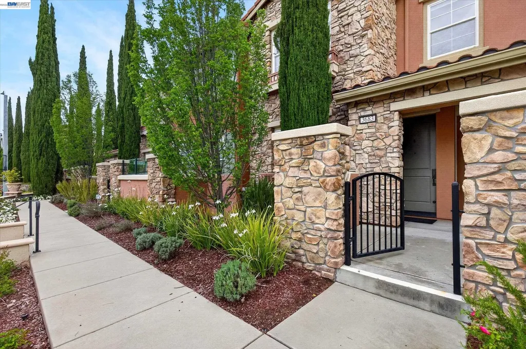 3683 Central Parkway Dublin CA 94568