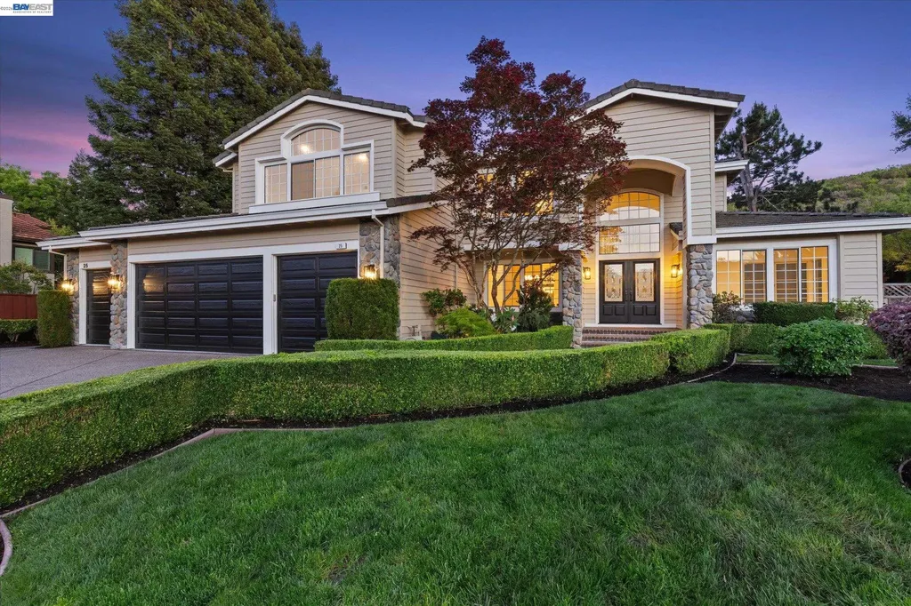 25 Crown Valley Court Danville CA 94506