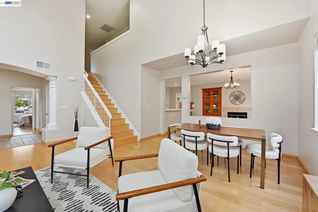 15518 Harbor Way San Leandro CA 94579