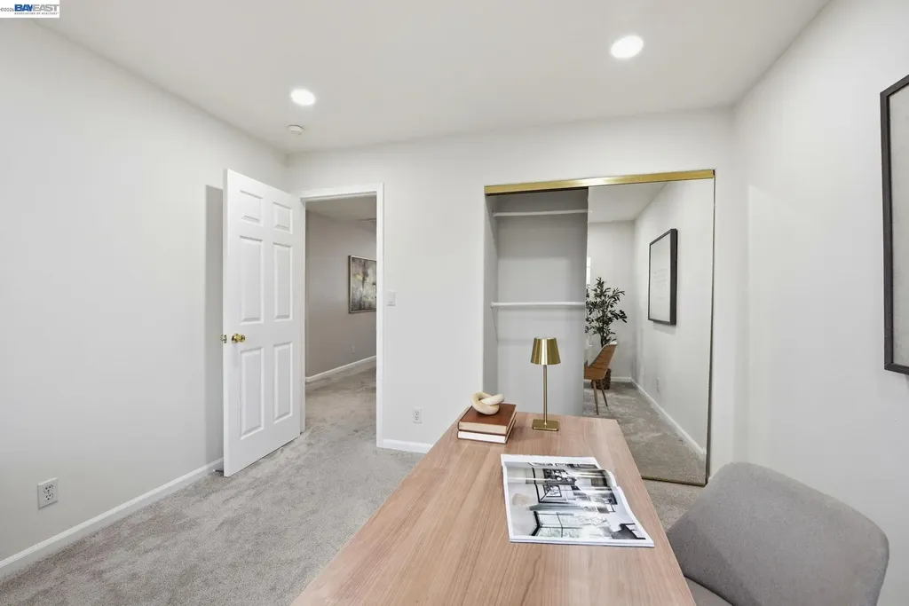 15518 Harbor Way San Leandro CA 94579