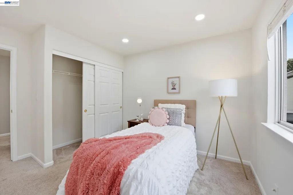 15518 Harbor Way San Leandro CA 94579