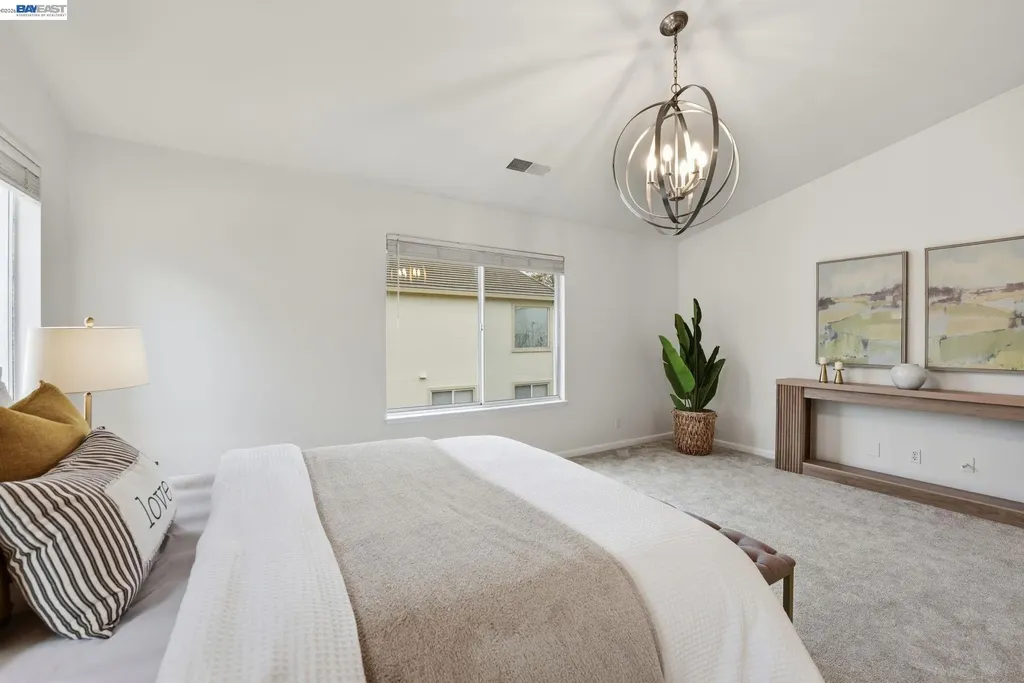 15518 Harbor Way San Leandro CA 94579