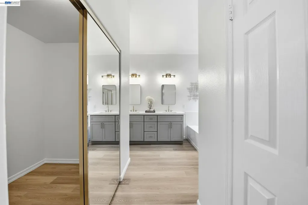 15518 Harbor Way San Leandro CA 94579