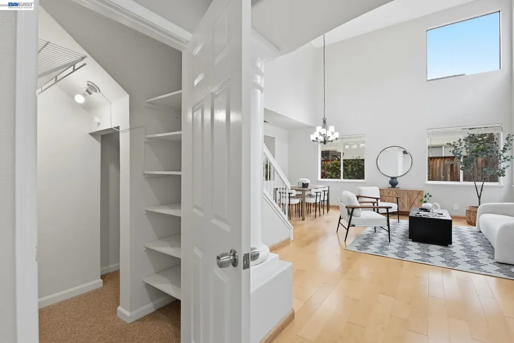 15518 Harbor Way San Leandro CA 94579