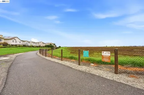 15518 Harbor Way San Leandro CA 94579