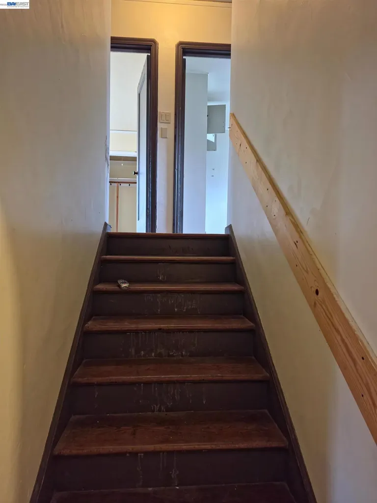5685 Carberry Avenue Oakland CA 94609