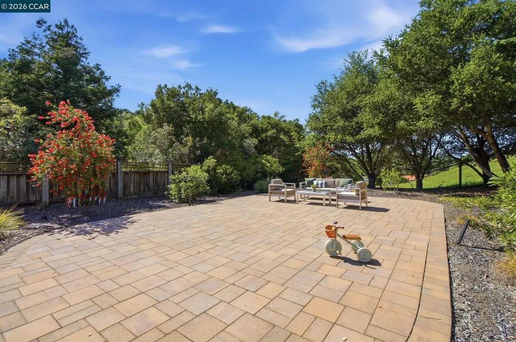 2151 Sky View Court Moraga CA 94556