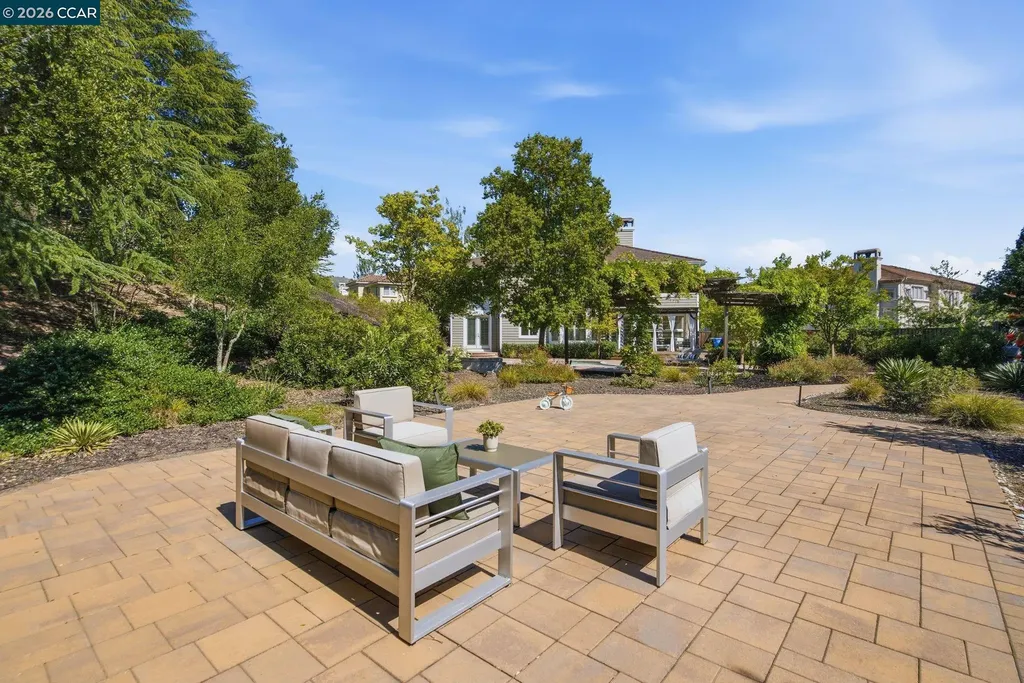 2151 Sky View Court Moraga CA 94556