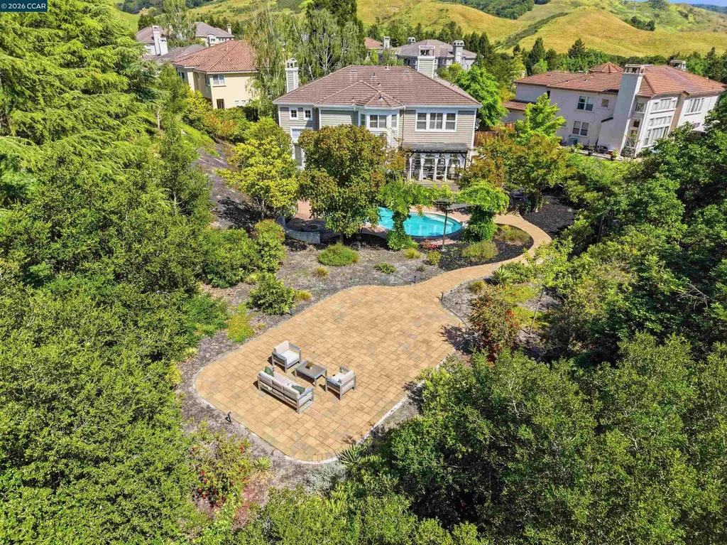 2151 Sky View Court Moraga CA 94556