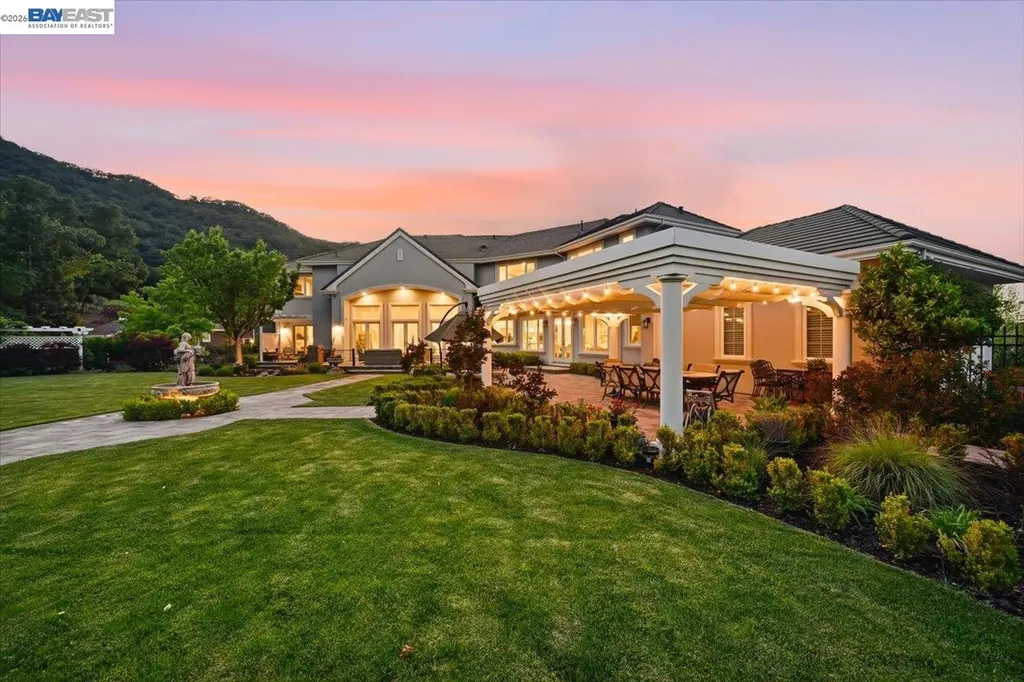 8509 Lupine Court Pleasanton CA 94588
