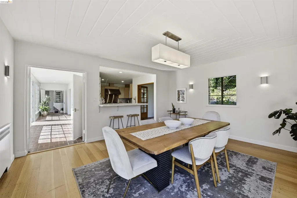 44 Highgate Road Kensington CA 94707