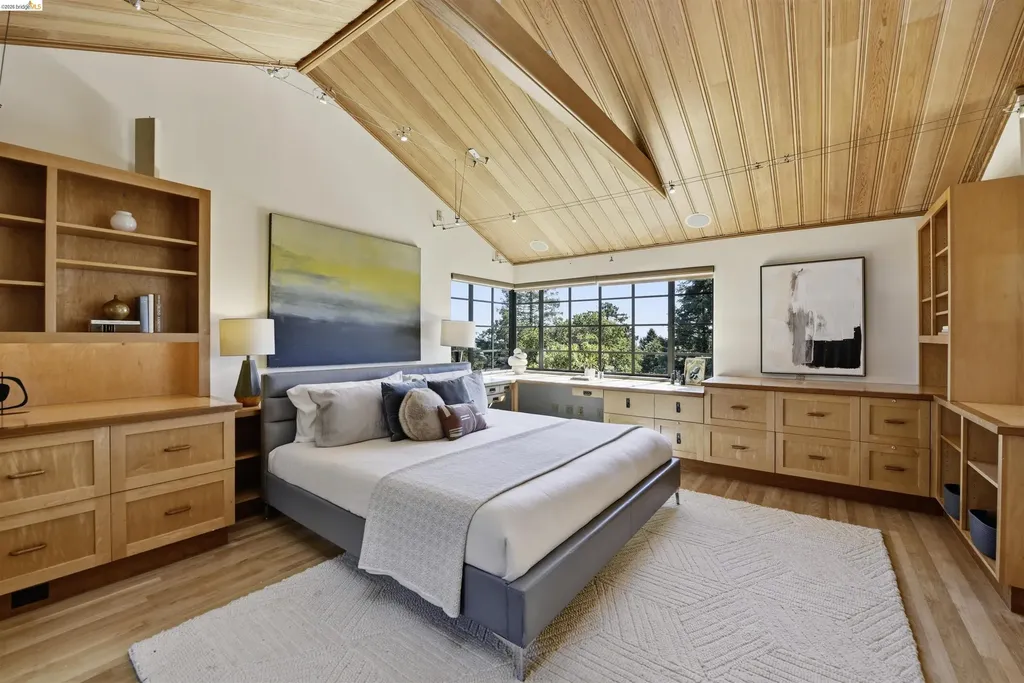 44 Highgate Road Kensington CA 94707