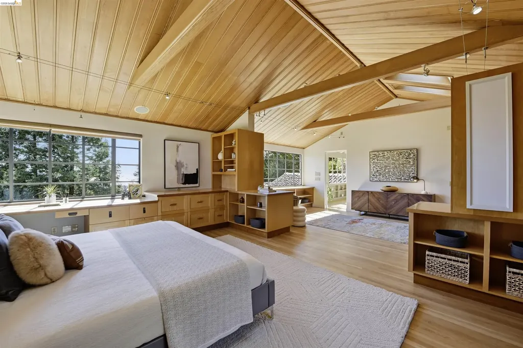 44 Highgate Road Kensington CA 94707