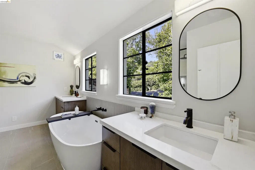 44 Highgate Road Kensington CA 94707
