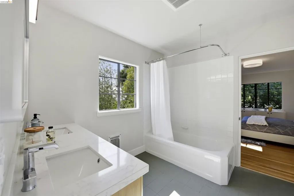 44 Highgate Road Kensington CA 94707