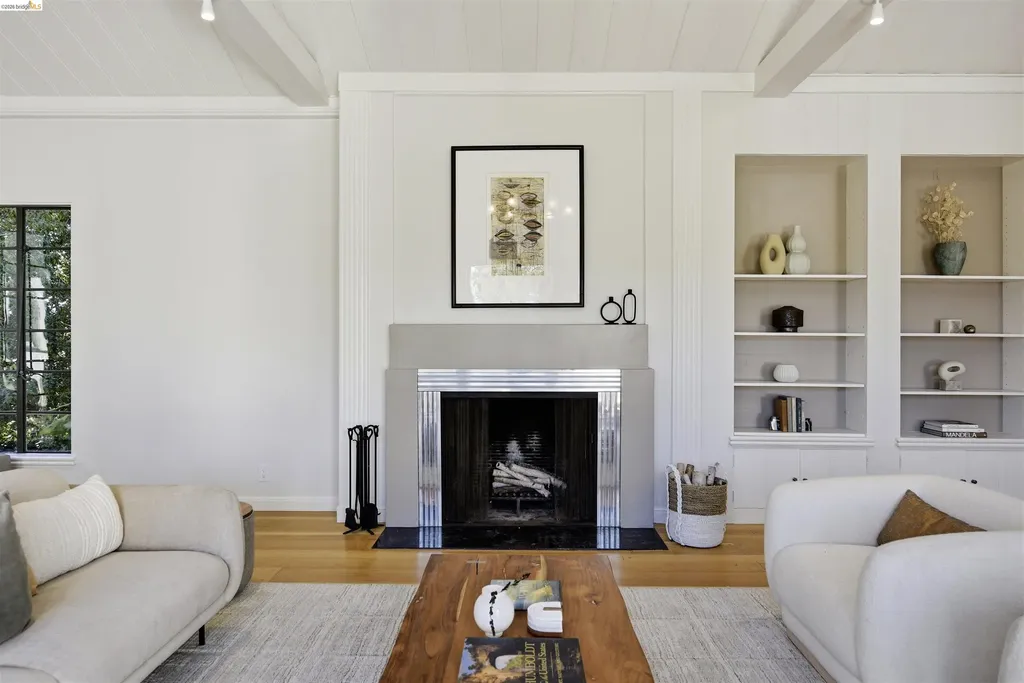 44 Highgate Road Kensington CA 94707