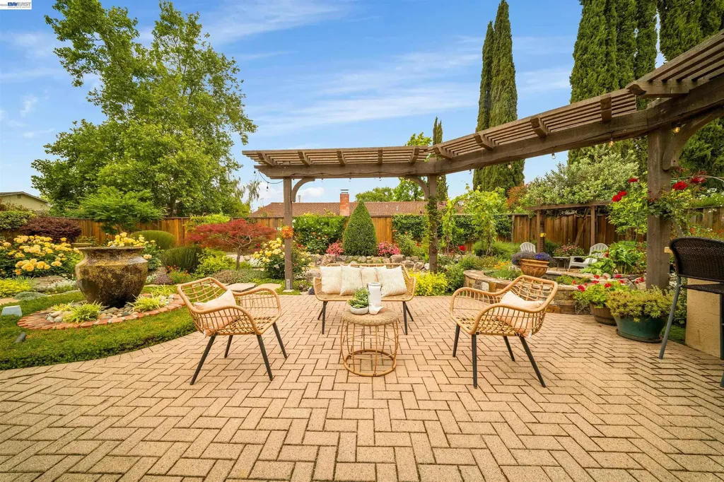 5481 Greenfield Way Pleasanton CA 94566