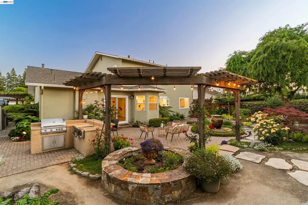 5481 Greenfield Way Pleasanton CA 94566