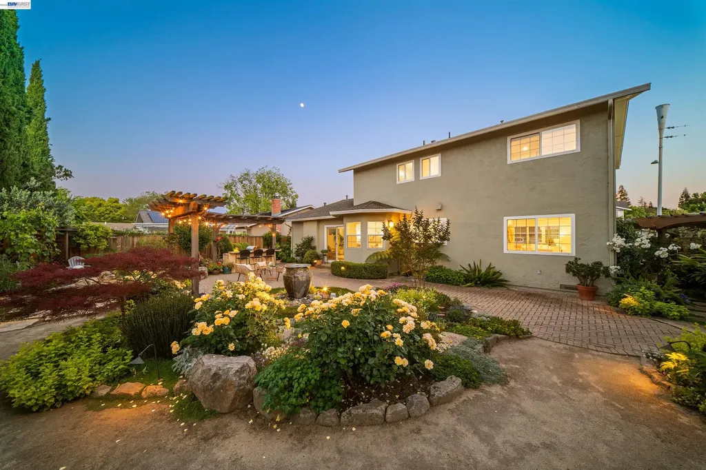 5481 Greenfield Way Pleasanton CA 94566