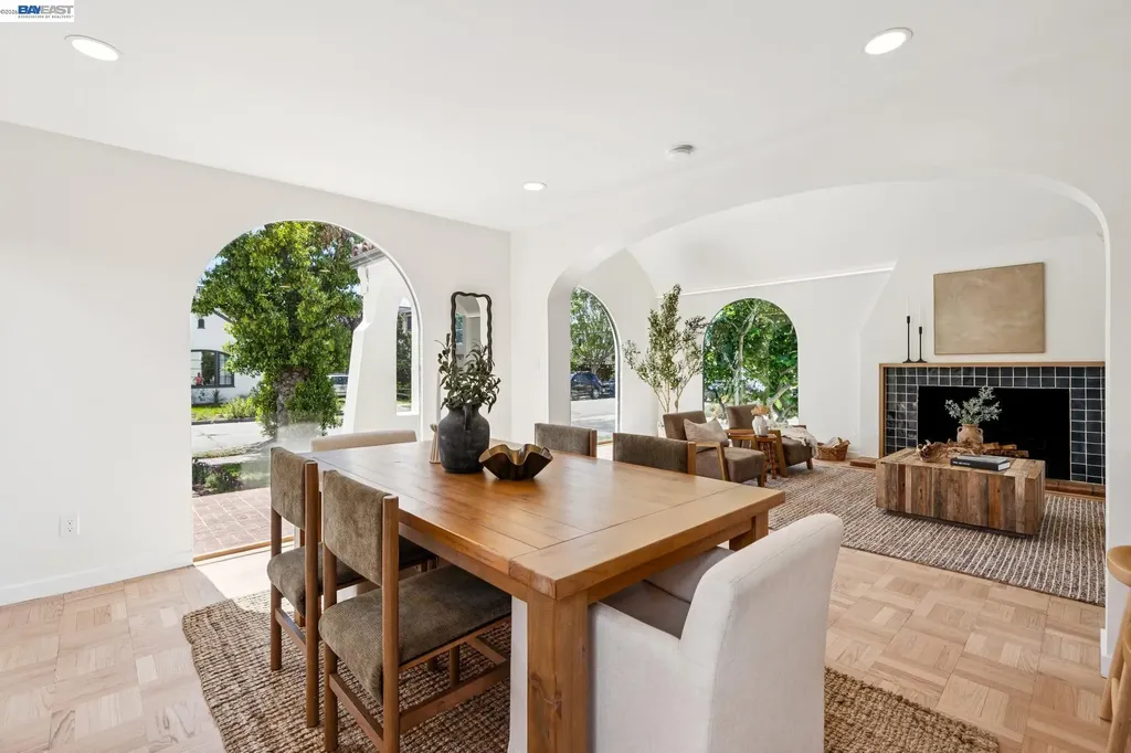 2713 Calhoun Street Alameda CA 94501