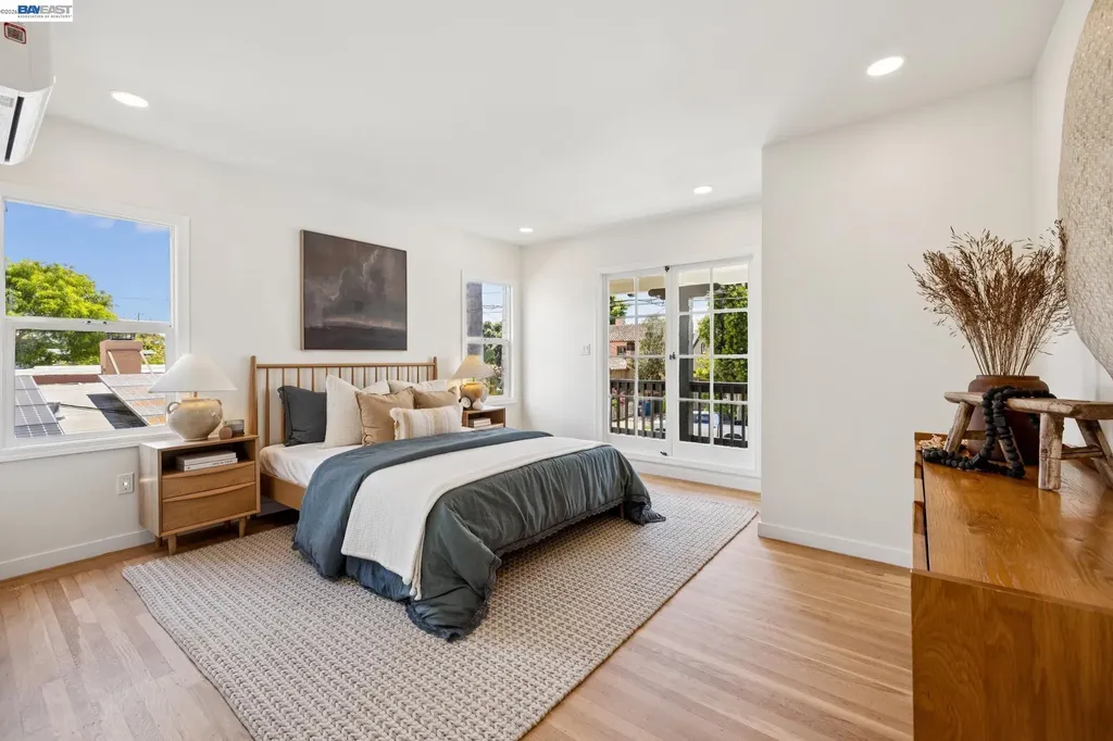 2713 Calhoun Street Alameda CA 94501