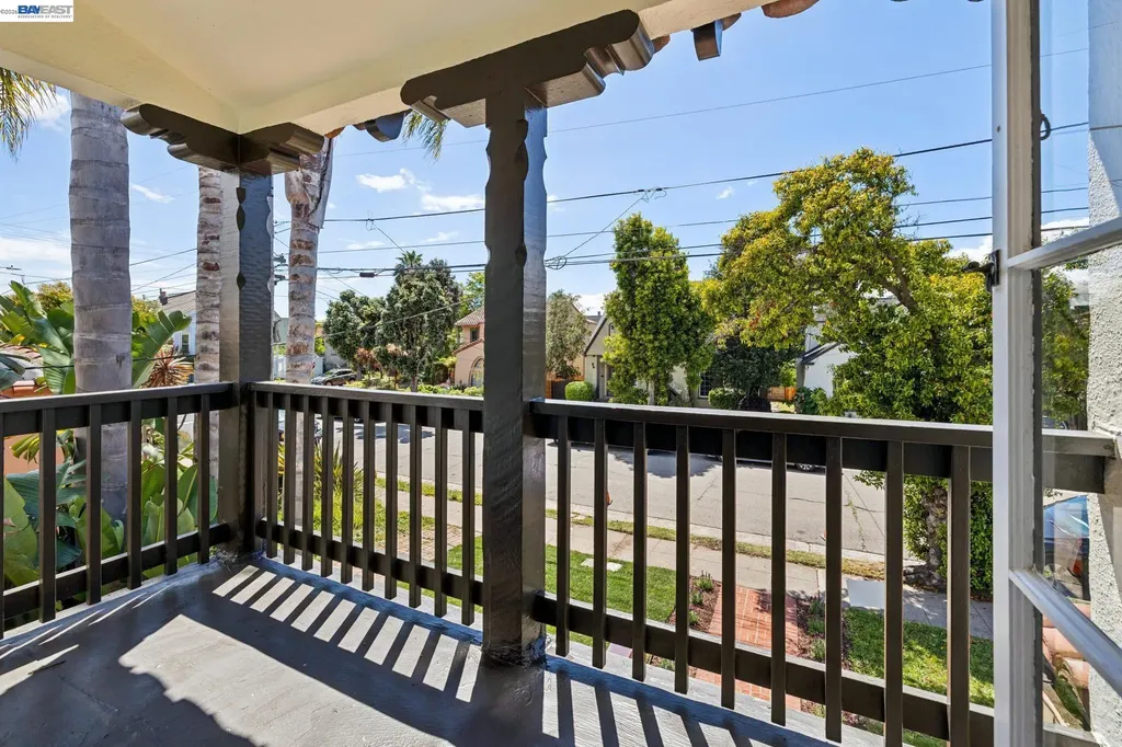 2713 Calhoun Street Alameda CA 94501
