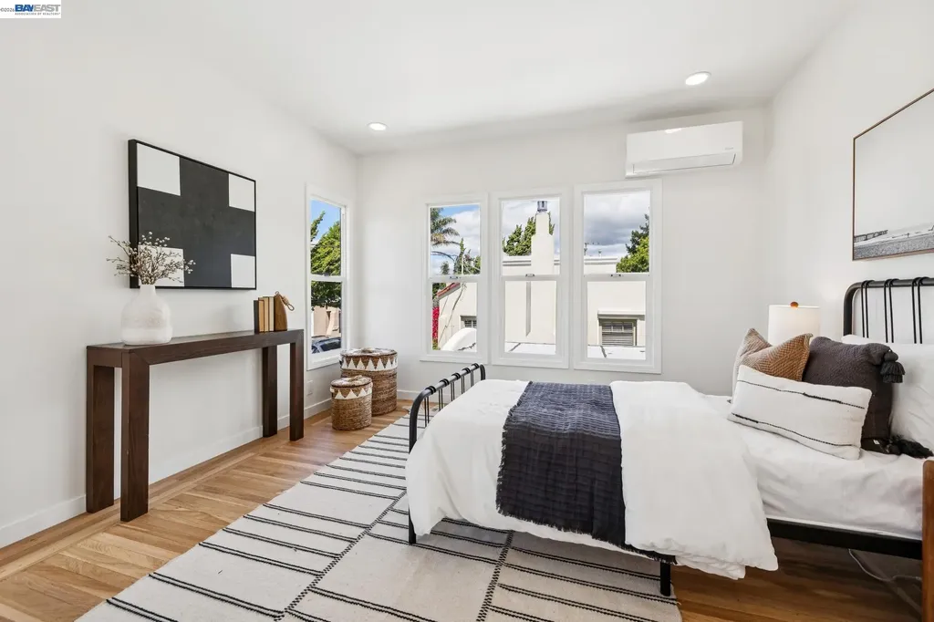 2713 Calhoun Street Alameda CA 94501