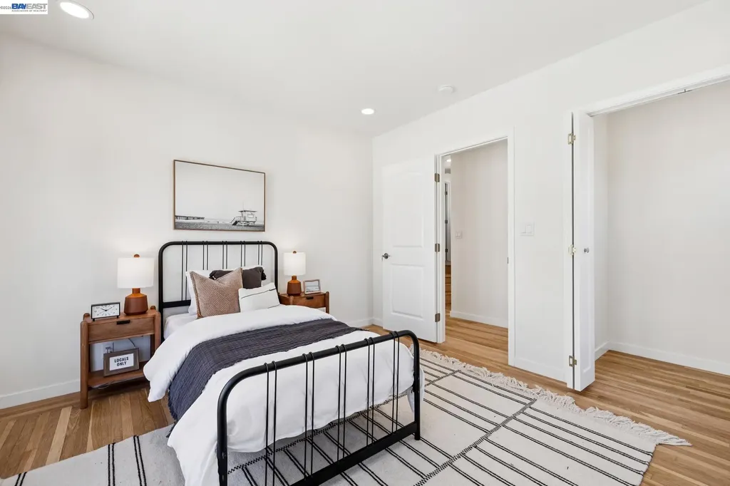 2713 Calhoun Street Alameda CA 94501