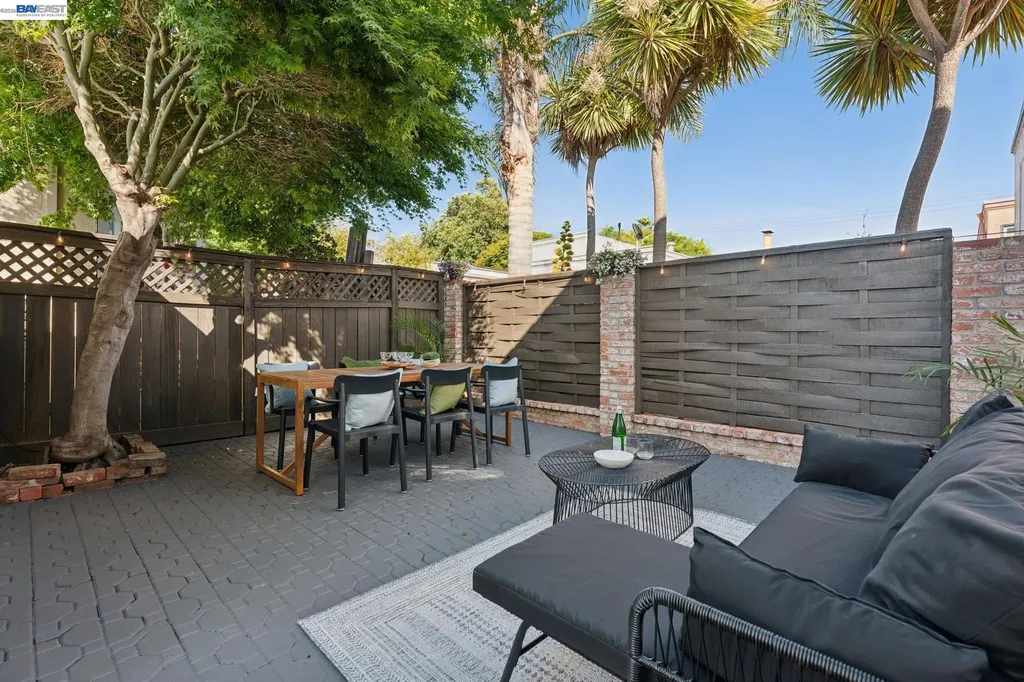 2713 Calhoun Street Alameda CA 94501