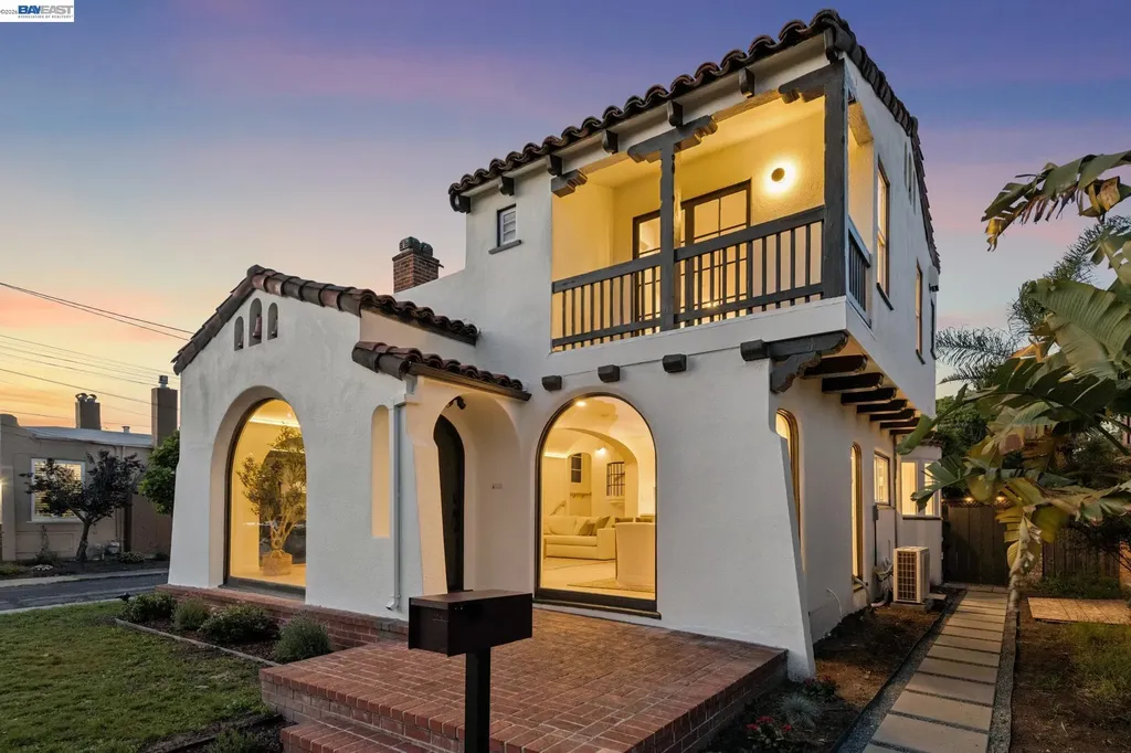 2713 Calhoun Street Alameda CA 94501
