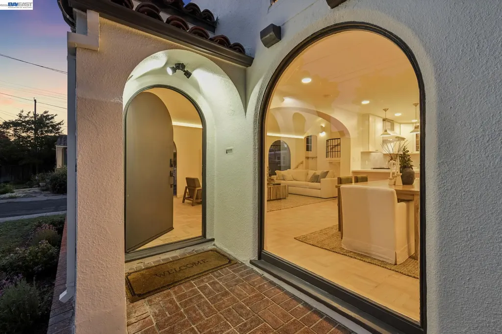 2713 Calhoun Street Alameda CA 94501