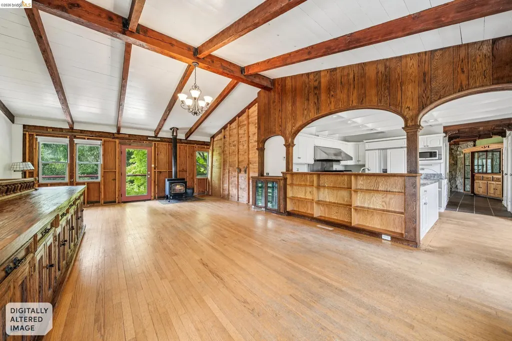 6383 Valley View Road Oakland CA 94611