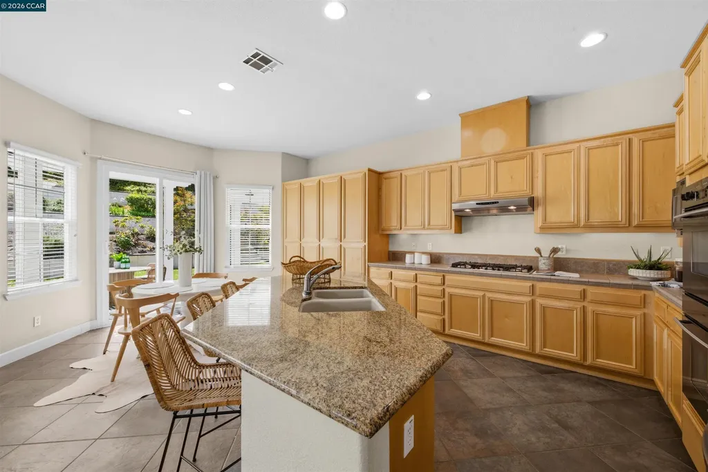 5260 Hiddencrest Court Concord CA 94521
