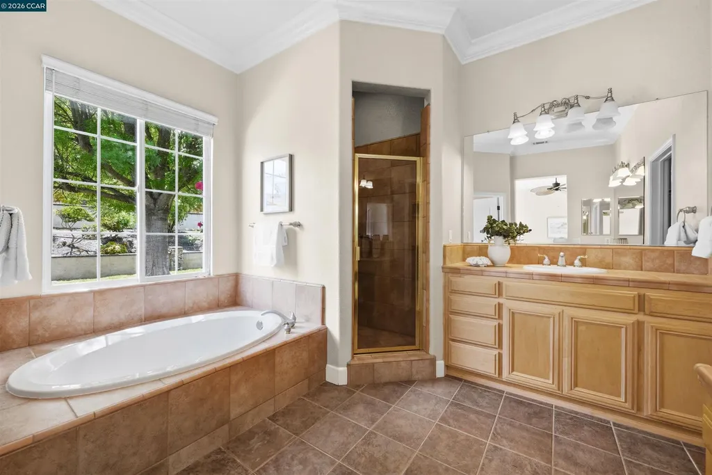 5260 Hiddencrest Court Concord CA 94521