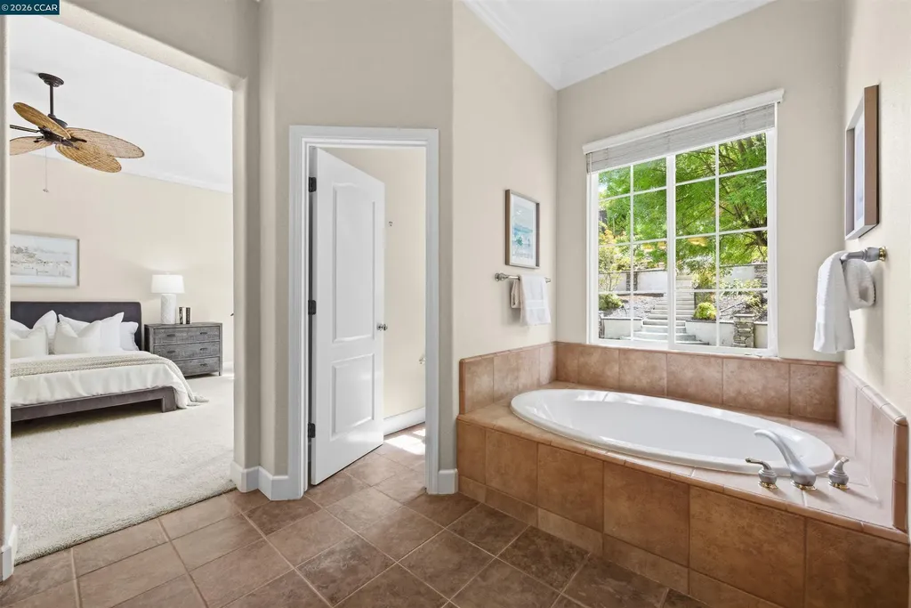 5260 Hiddencrest Court Concord CA 94521