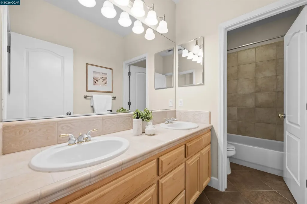 5260 Hiddencrest Court Concord CA 94521