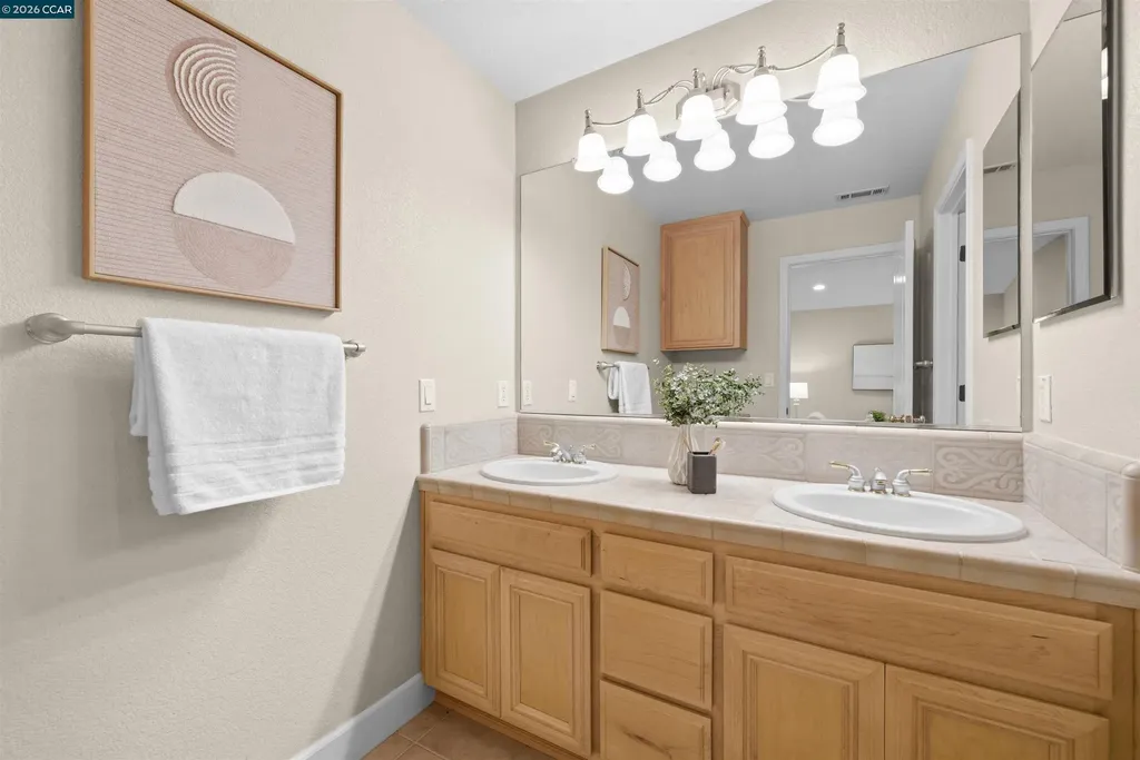 5260 Hiddencrest Court Concord CA 94521