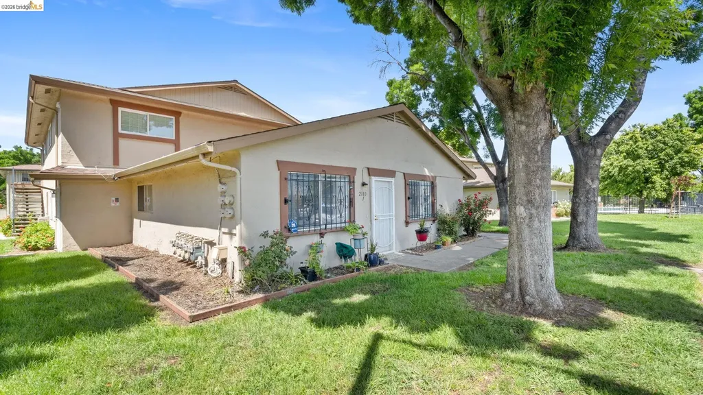 2110 Peppertree Antioch CA 94509
