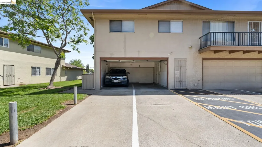 2110 Peppertree Antioch CA 94509