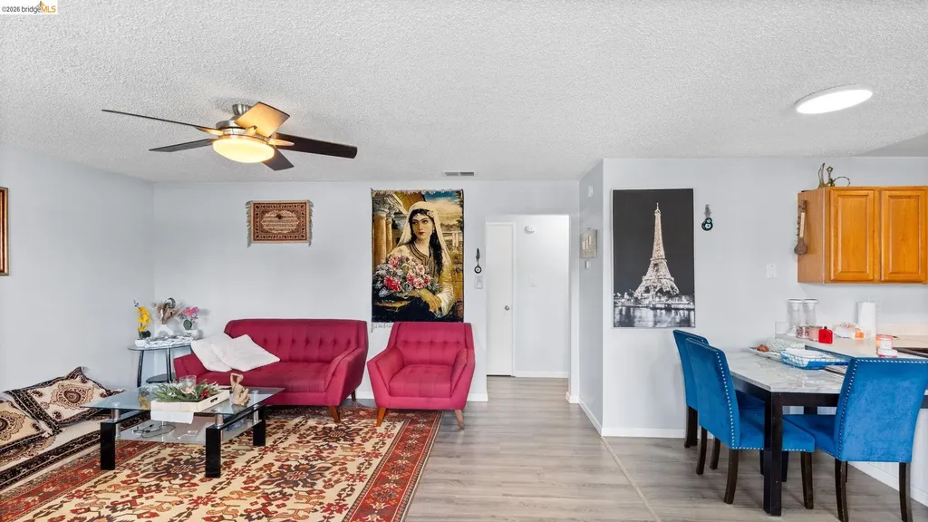 2110 Peppertree Antioch CA 94509