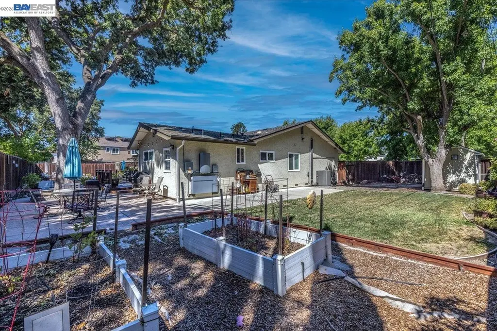 1766 Risdon Road Concord CA 94518