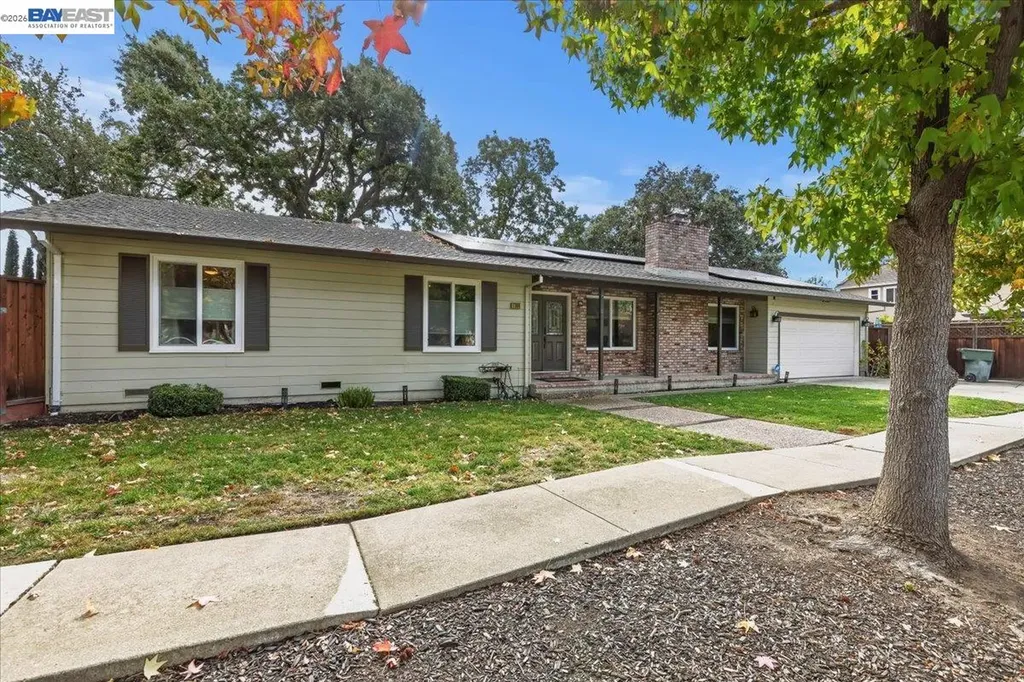1766 Risdon Road Concord CA 94518