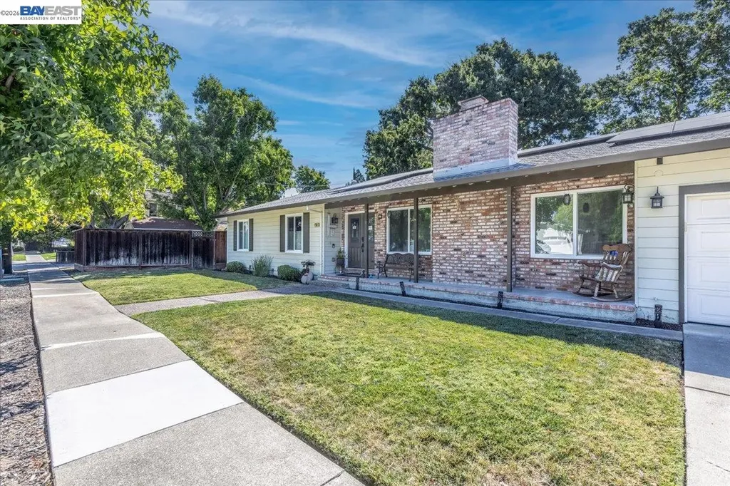1766 Risdon Road Concord CA 94518