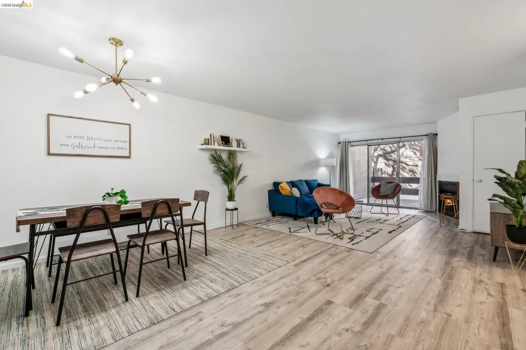 2121 Vale Road San Pablo CA 94806