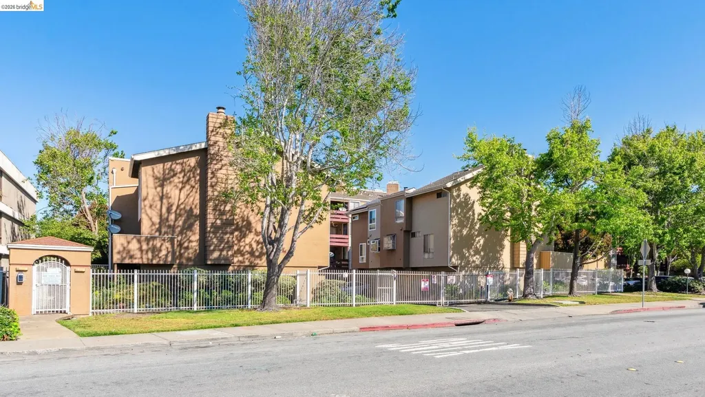 2121 Vale Road San Pablo CA 94806