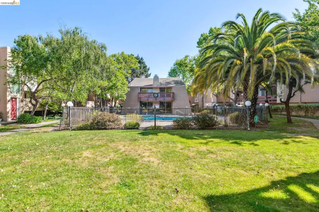 2121 Vale Road San Pablo CA 94806