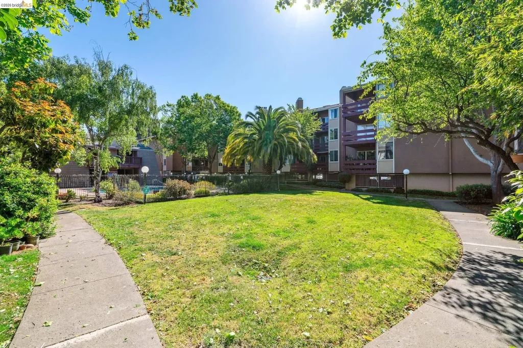 2121 Vale Road San Pablo CA 94806
